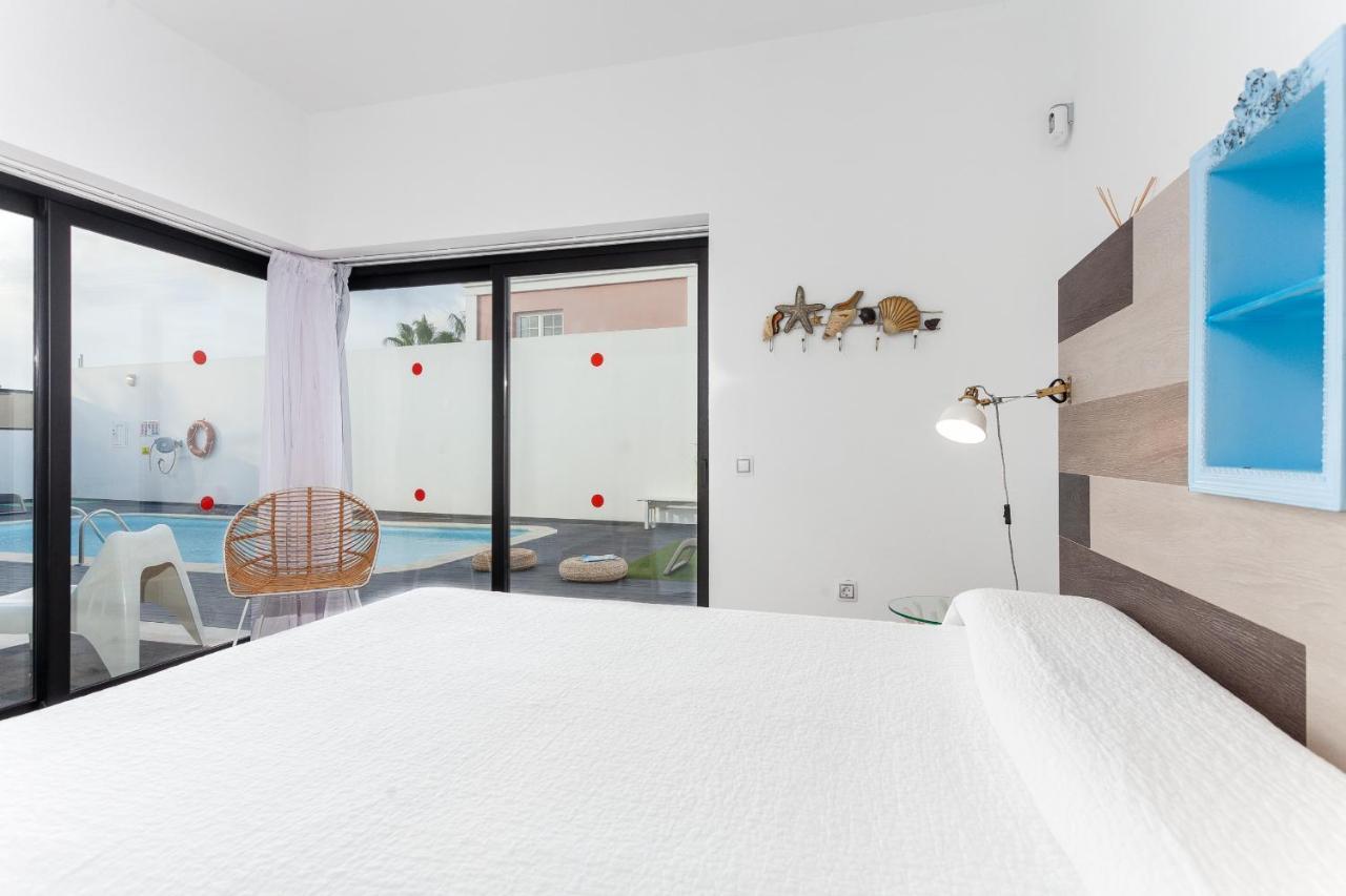 Villa Luxury Azul Private Pool And Bbq Corralejo By Holidays Home Exteriör bild
