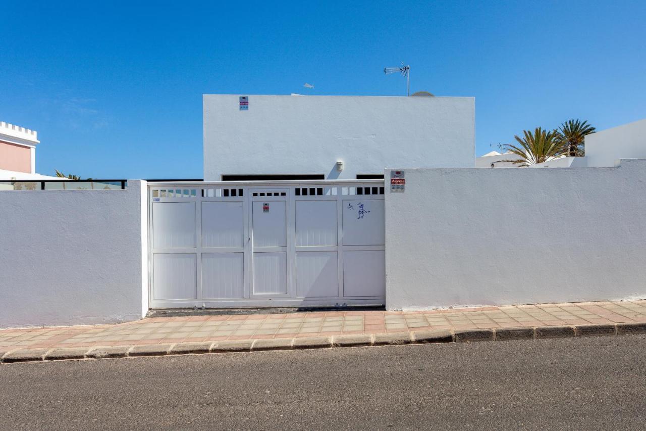 Villa Luxury Azul Private Pool And Bbq Corralejo By Holidays Home Exteriör bild